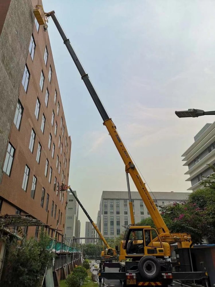 稻城汽车吊出租哪家好，选择最靠谱的服务商指南