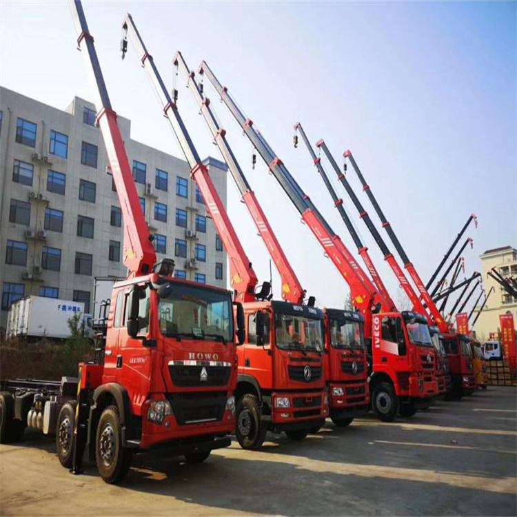 稻城租专业吊车电话