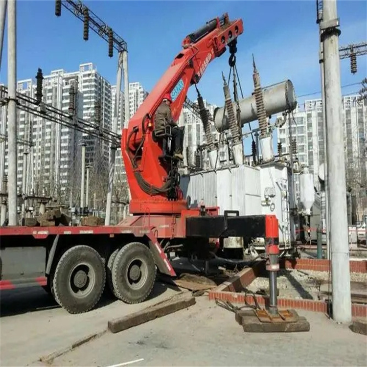 稻城就近吊车出租|工地厂房吊装设备租赁|24小时高效响应