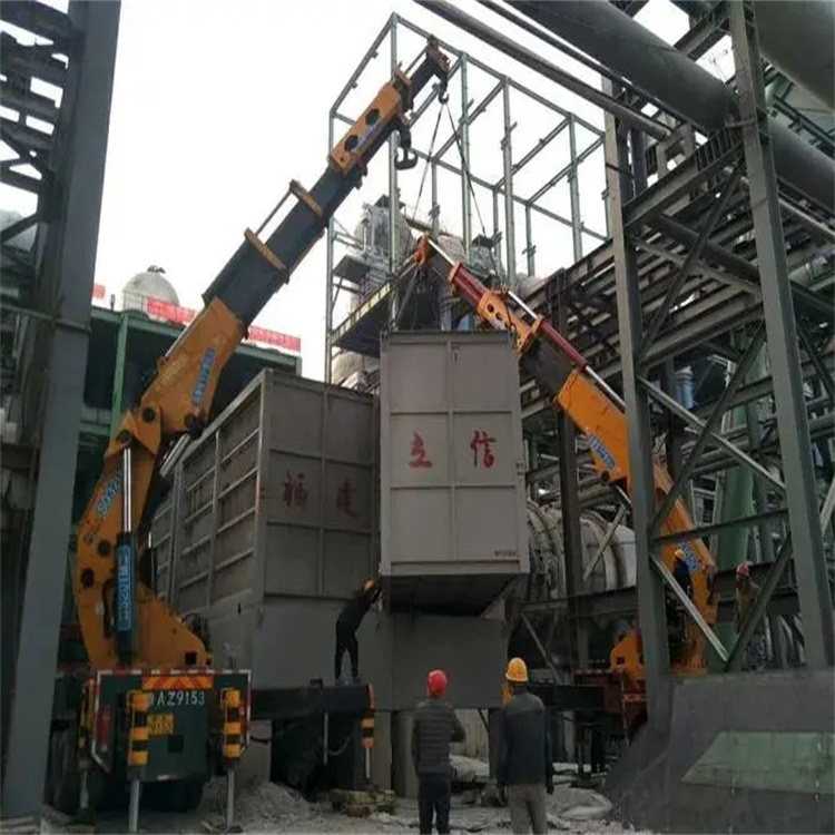 稻城折臂吊车租赁电话